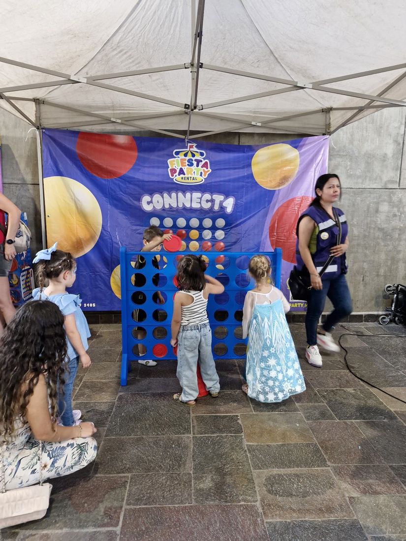 Connect 4 gigante